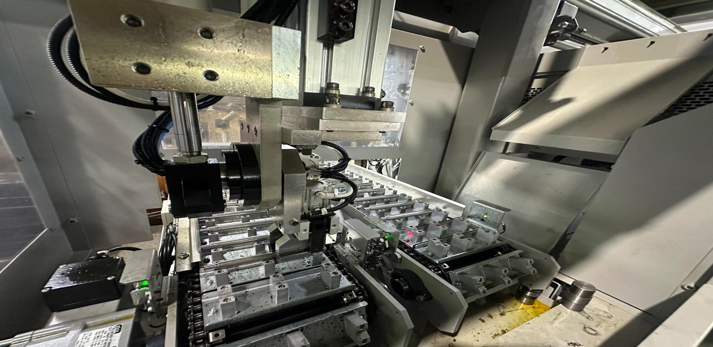 株式会社松川工作所｜CNC複合旋盤による精密金属加工・大阪市鶴見区 – 株式会社松川工作所は、大阪市鶴見区でCNC 複合旋盤による精密金属加工を行っています。単品から量産まで、高精度・高品質な加工技術でお客様の理想を形にします。精密を極め、未来を切り拓く。